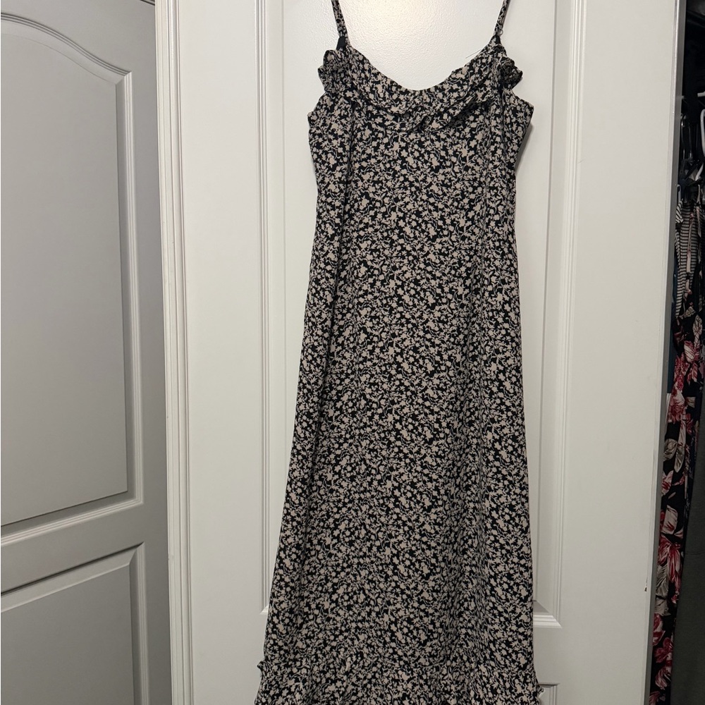 Urban Outfitters Black and Cream Floral Midi Dress
